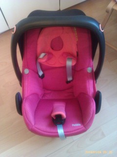 maxi cosi Pebble-240x320.jpg